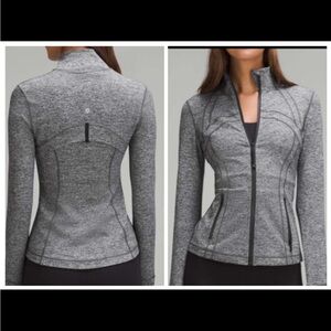 Lululemon Define Jacket *Luon Heathered Black size 6  in EUC.